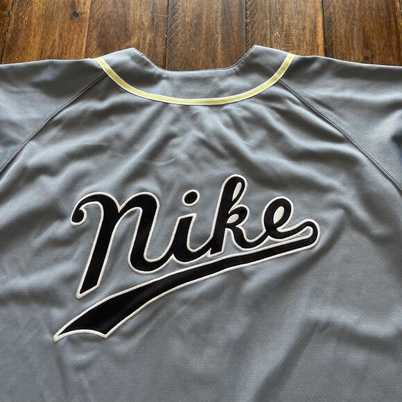 Nike Shirt Mens 2XL Gray Baseball Jersey Button Up Swoosh Script Logo Athletic - Picture 9 of 10